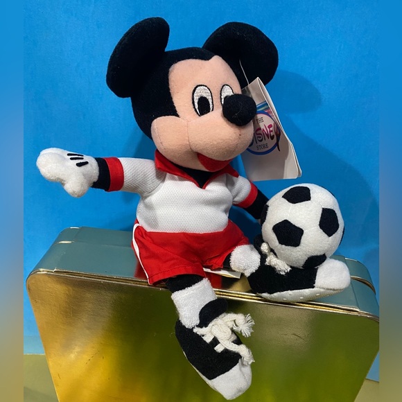 Disney Other - DISNEY STORE EXCLUSIVE NWT VTG 1990’s SOCCER MICKEY MOUSE RETIRED BEAN BAG PLUSH